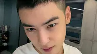 Cha Eun Woo Wamil Mulai Hari Ini 28 Juli 2025, Pamer Gaya Rambut Baru Jelang Keberangkatan