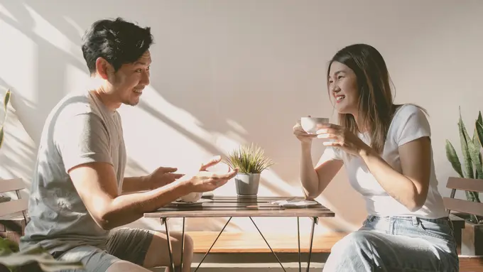 couple juli tanda cinta tulus dan bukan trauma bonding