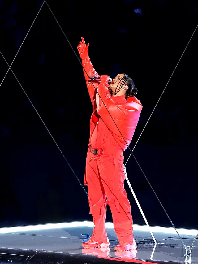 Rihanna di Halftime Show Super Bowl 2023