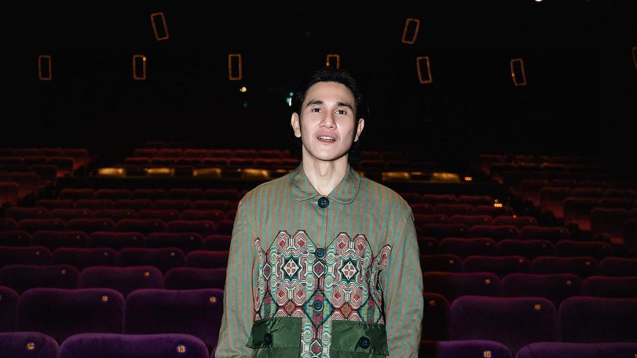 Vino G. Bastian. (Foto: Dok. Instagram @vinogbastian__)