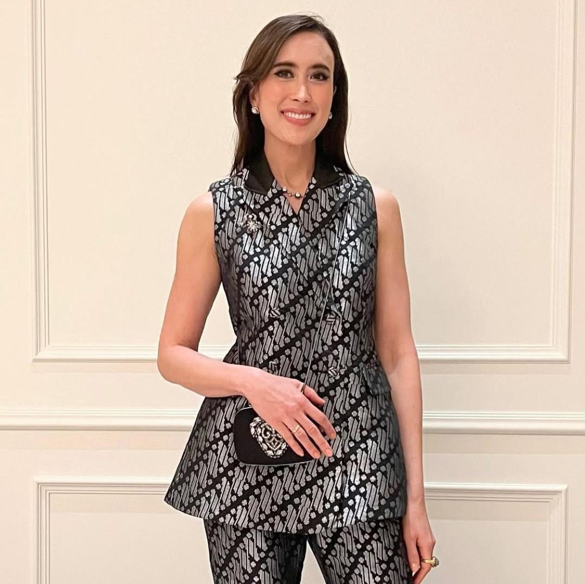 7 Potret Cantik Widiyanti Putri, Menteri Pariwisata Baru dengan Sentuhan Fashion Modern