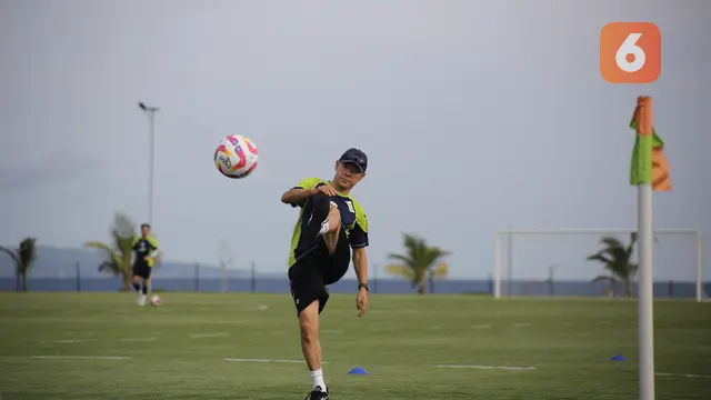 Shin Tae-yong