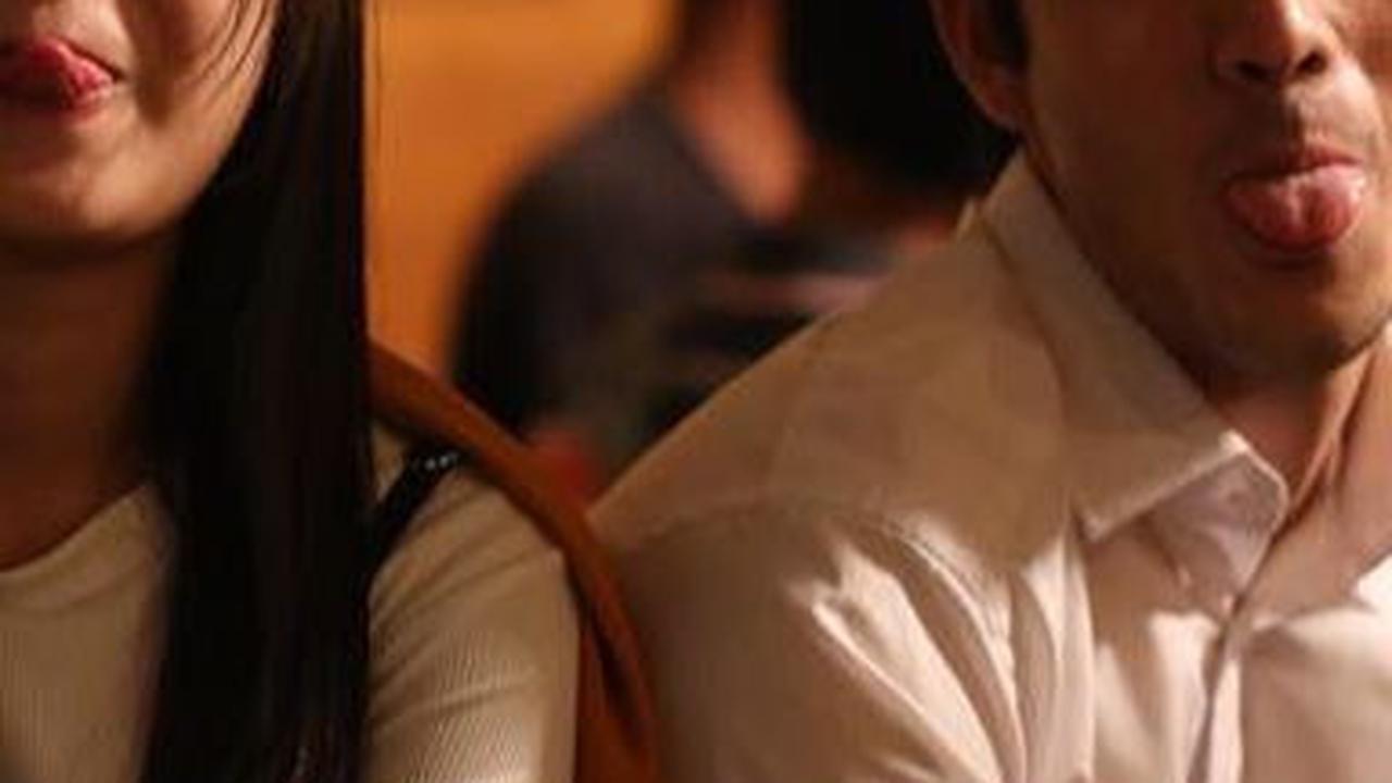 Rizky Nazar dan Syifa Hadju diduga terlibat cinta lokasi.  Keduanya bermain di judul film yang sama 'The Way I Love You' pada tahun 2019.