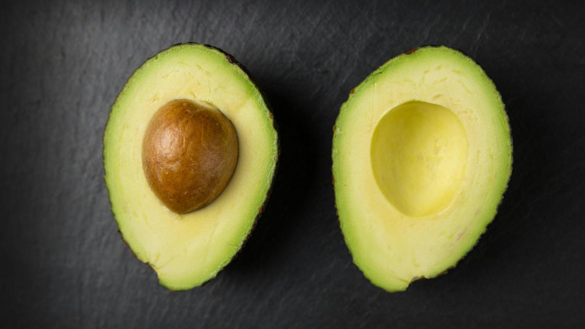 Tips Agar Alpukat Matang Tidak Cepat Lembek dan Tetap Segar Lebih Lama