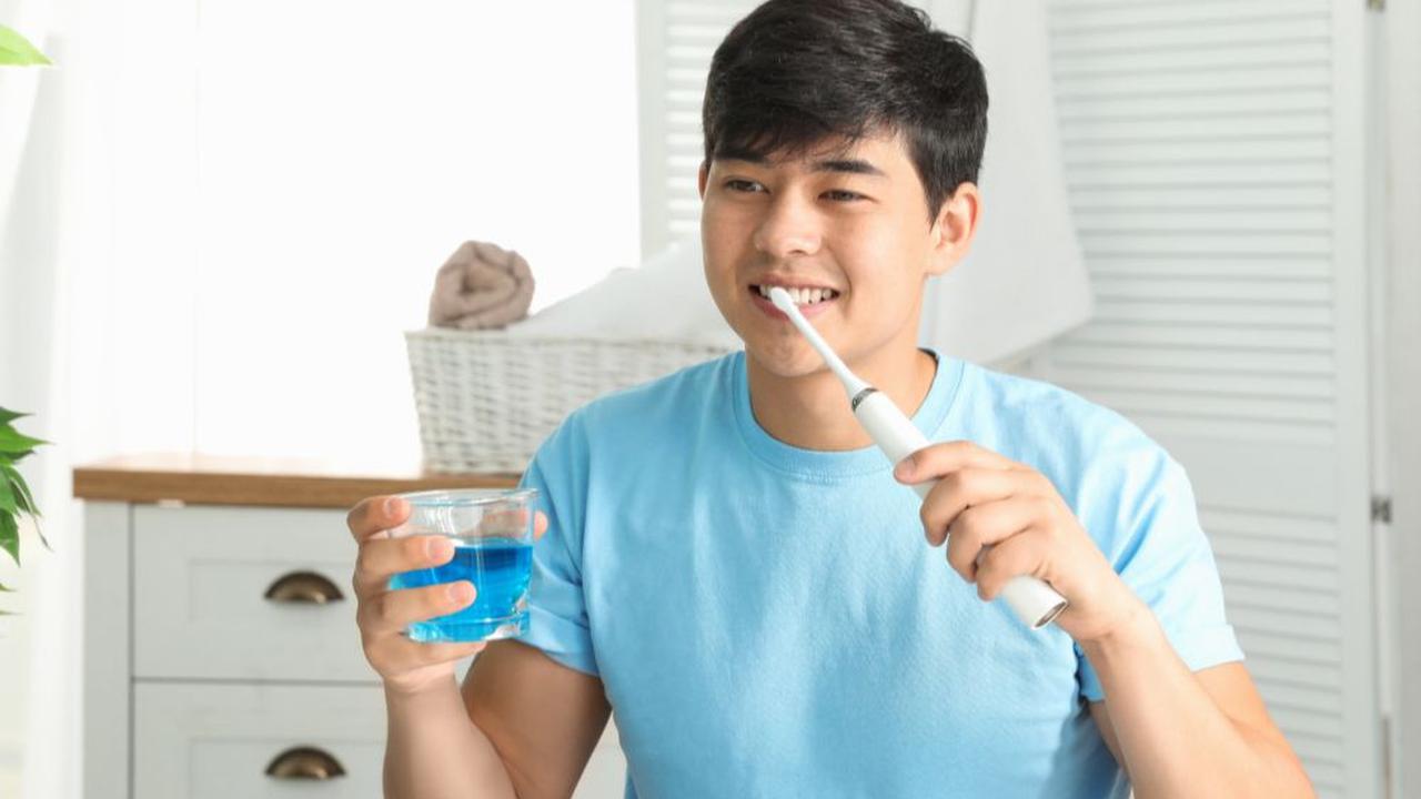 1. Disiplin dalam Menggosok Gigi<br>
