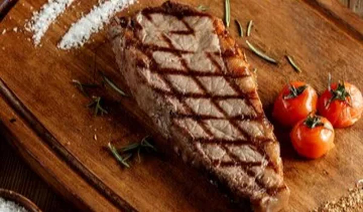 1.&nbsp;Sirloin Steak
