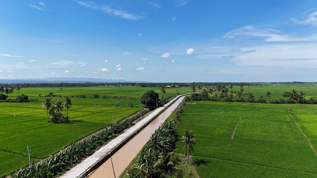 Petani Sulsel Makin Produktif Berkat Modernisasi Irigasi D.I. Saddang