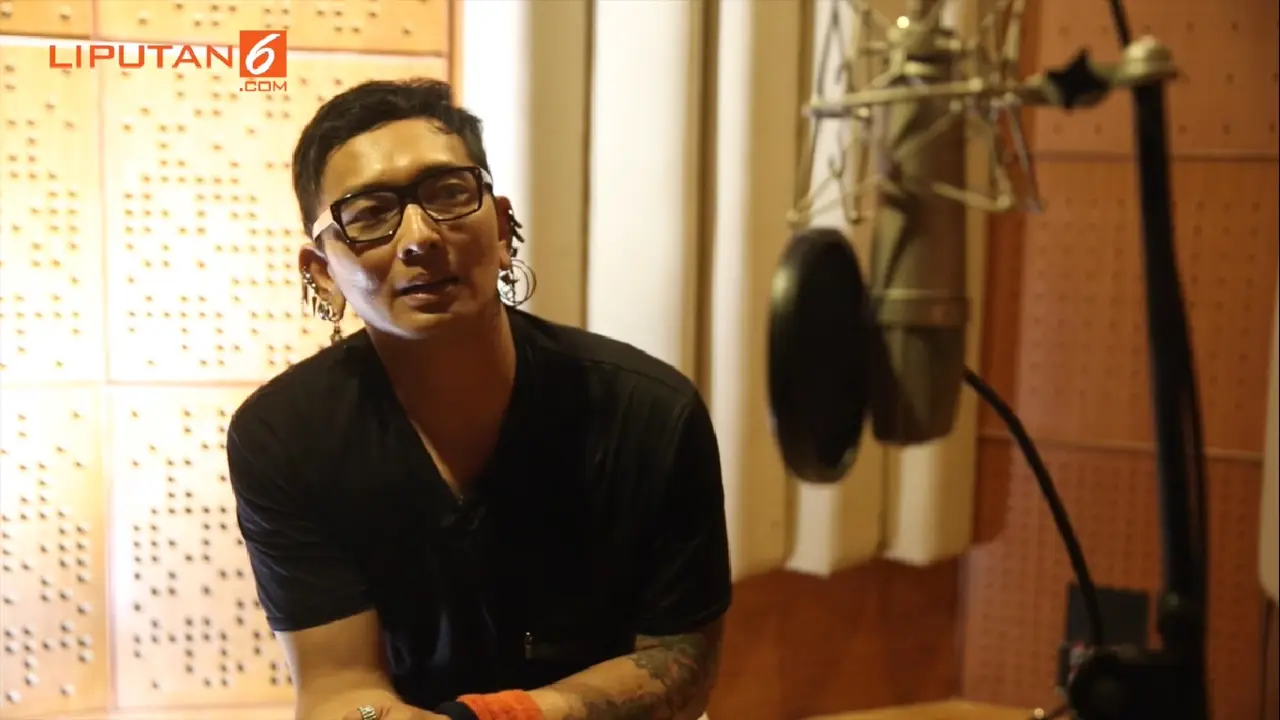 Isa Raja Tak Percaya Rock `n` Roll Sudah Mati
