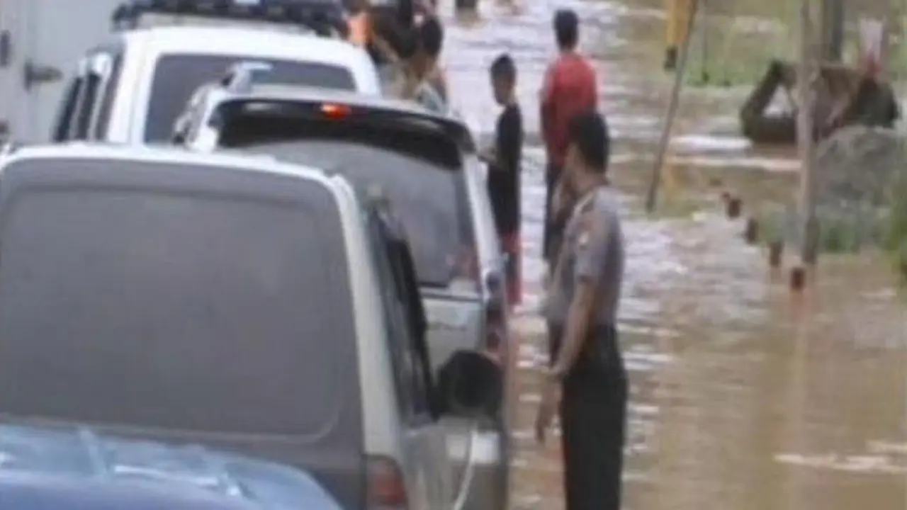 Banjir-Luwu-Lip-pagi-140604