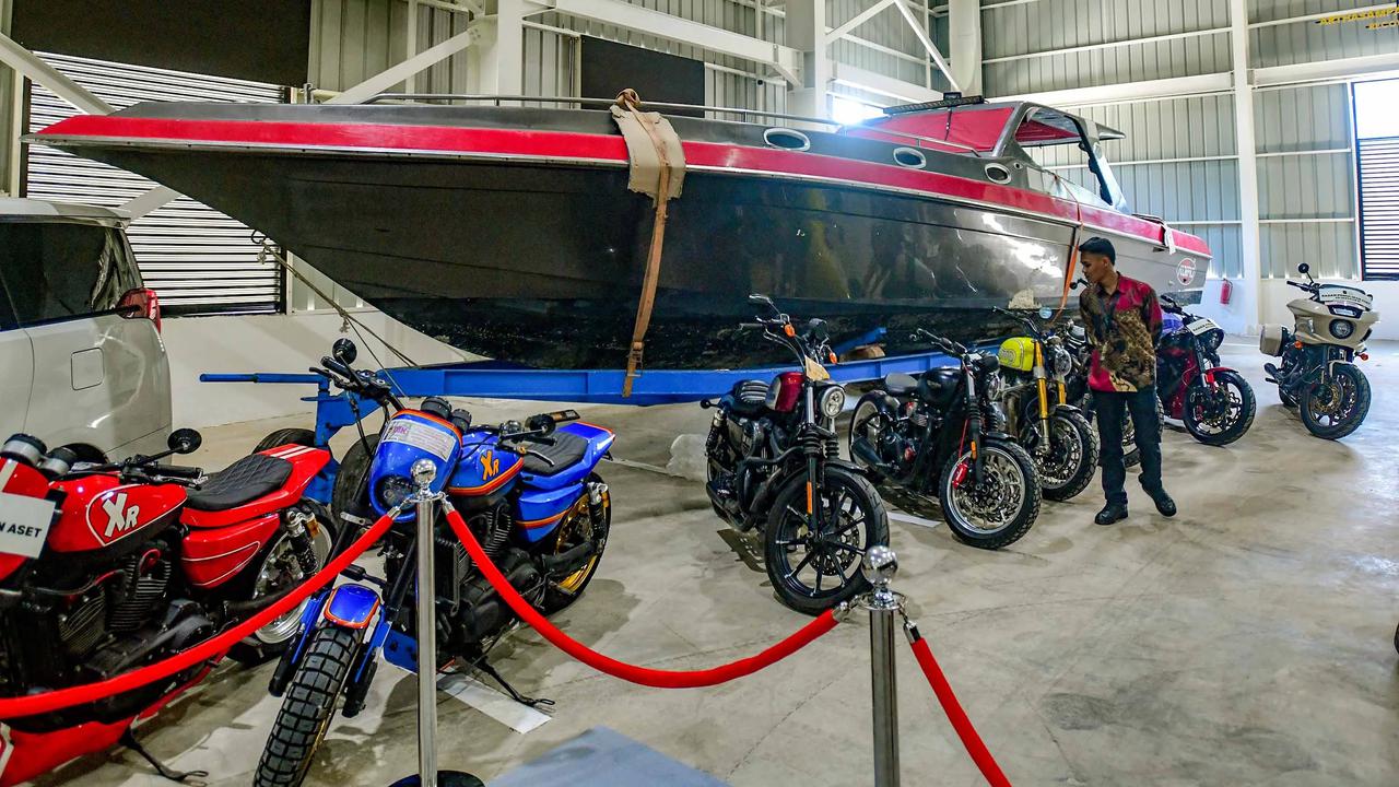 FOTO: Dari Mobil Mewah hingga Lukisan Emas Dilelang di BPA Fair 2026
