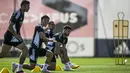 <p>Laga ini akan berlangsung di Estadio da Luz, Lisbon, 12 April 2023 pukul 02.00 WIB. (PATRICIA DE MELO MOREIRA/AFP)</p>