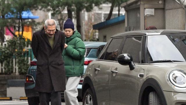 Potret Kim Min Hee Tengah Hamil 6 Bulan. (sumber: dispatch.co.kr)