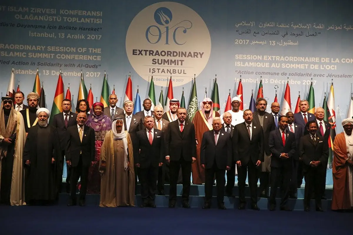 Para kepala negara anggota OKI saat berkumpul di Istanbul, Turki, pada 13 Desember 2017 untuk membahas isu Yerusalem