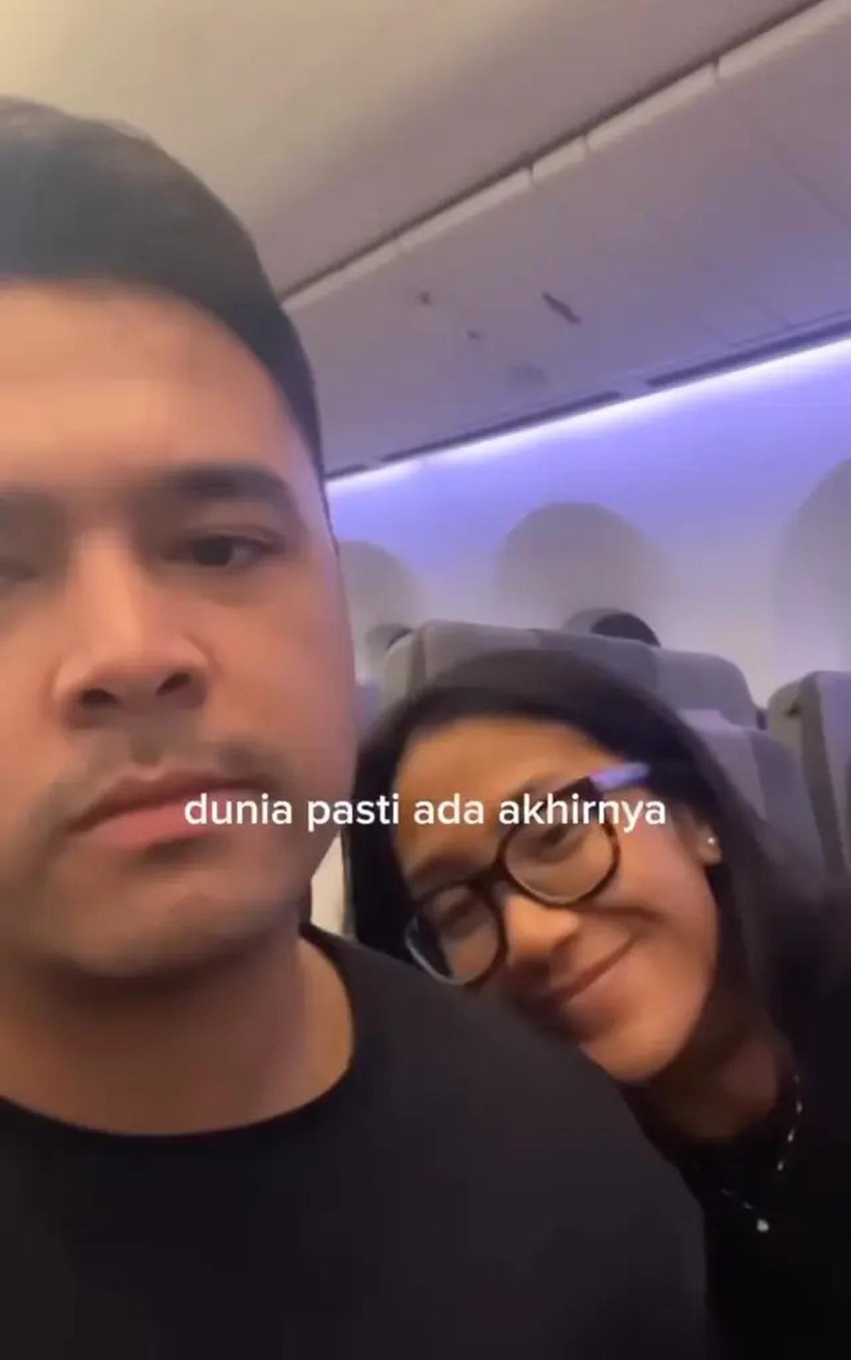 8 Potret Nadhif Basalamah Lamar Taska Amani Berlatar Gunung Fuji, Romantis