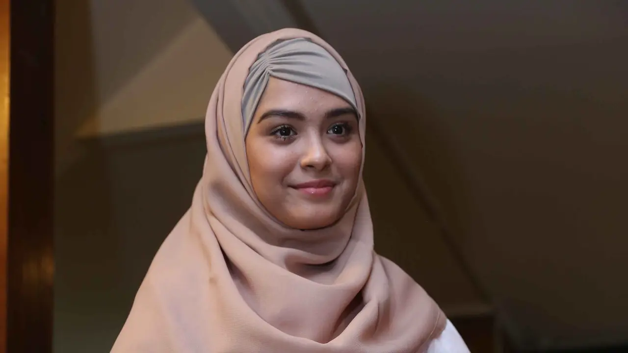[Bintang] Vebby Palwinta