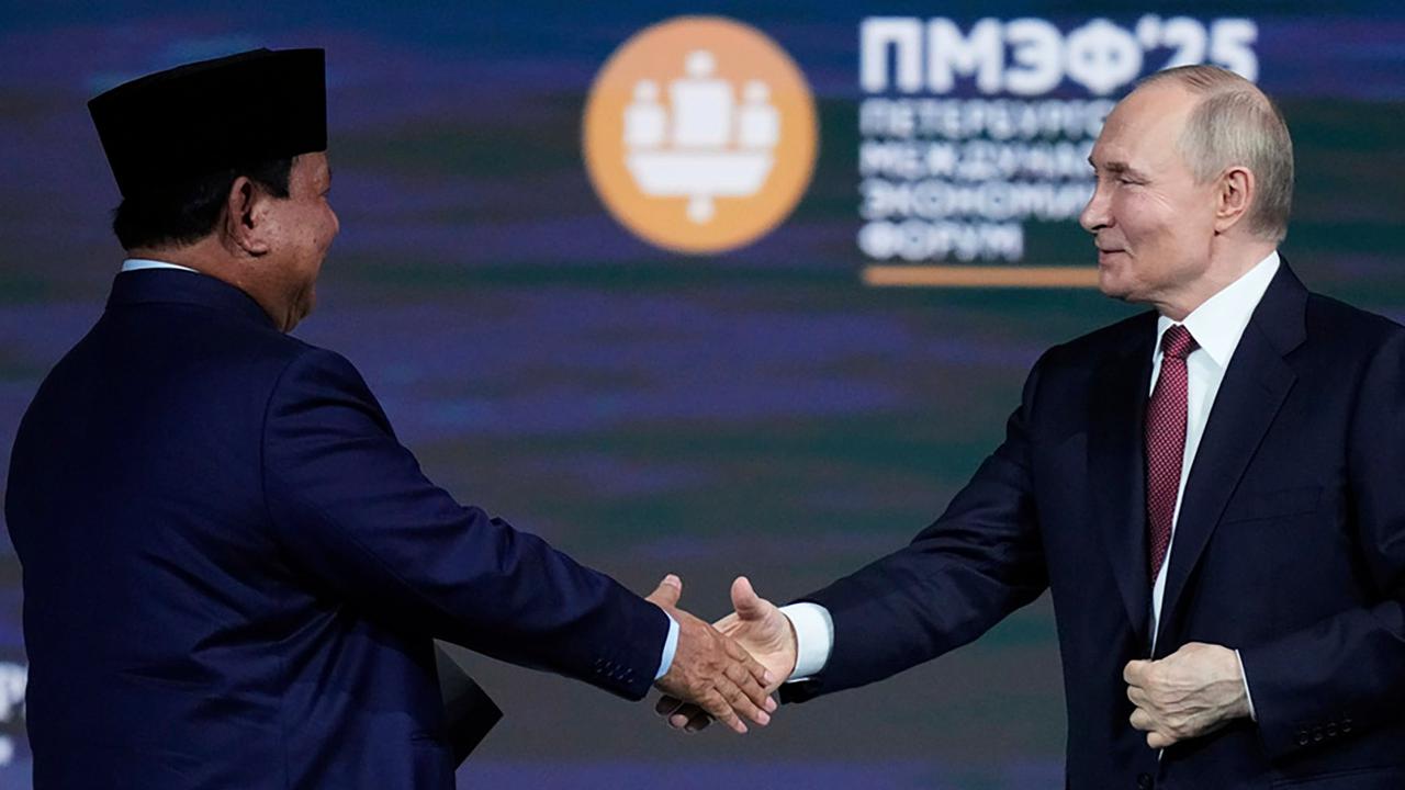 TOP NEWS:  Ekspresi Serius Putin, Prabowo Soal Rusia-Iran | Warga Israel 'Angkat Tangan' Kotanya Hancur