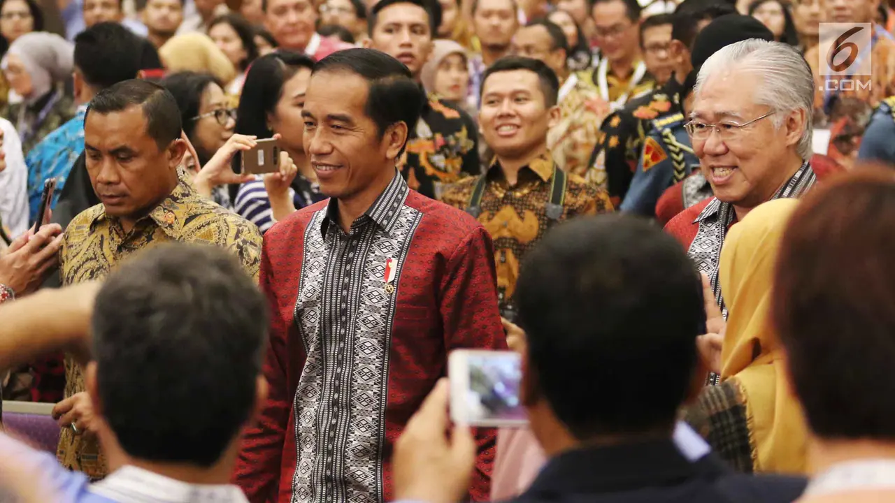 Pukul Bedug, Jokowi Buka Pameran Dagang Terbesar di Indonesia