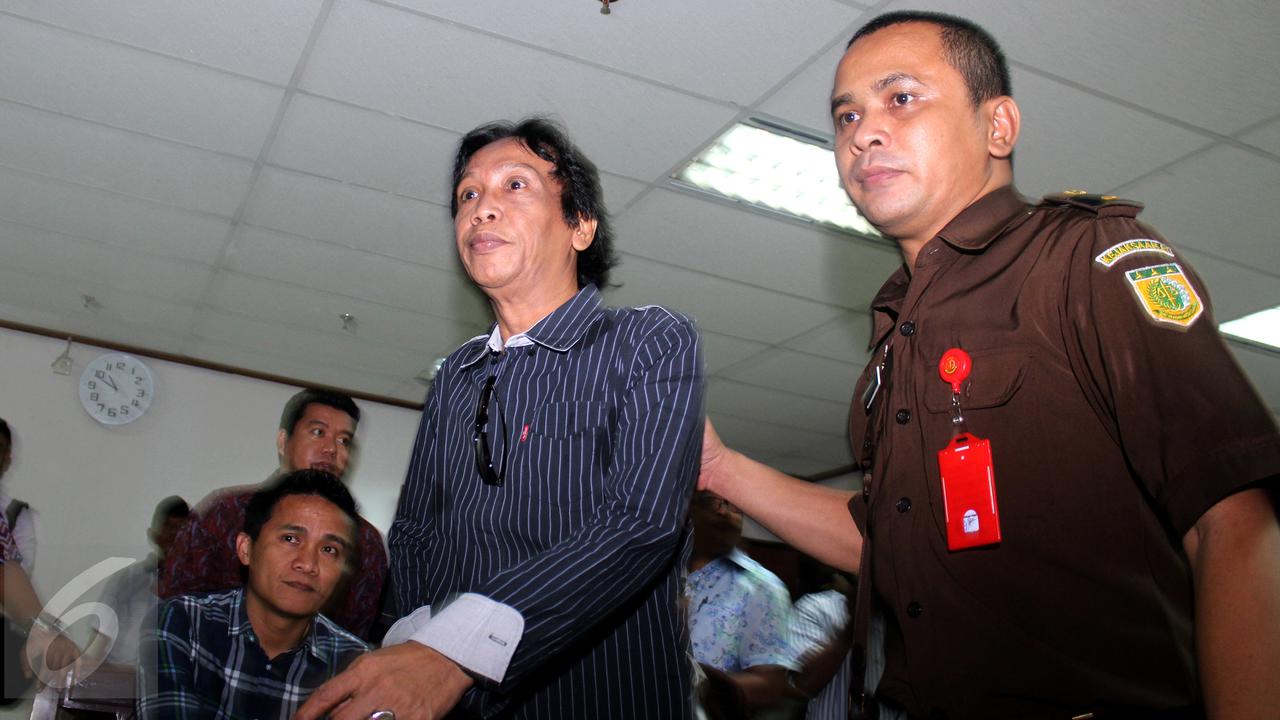 20150820-Jalani Sidang Perdana, Komedian Mandra Pasrah-Jakarta