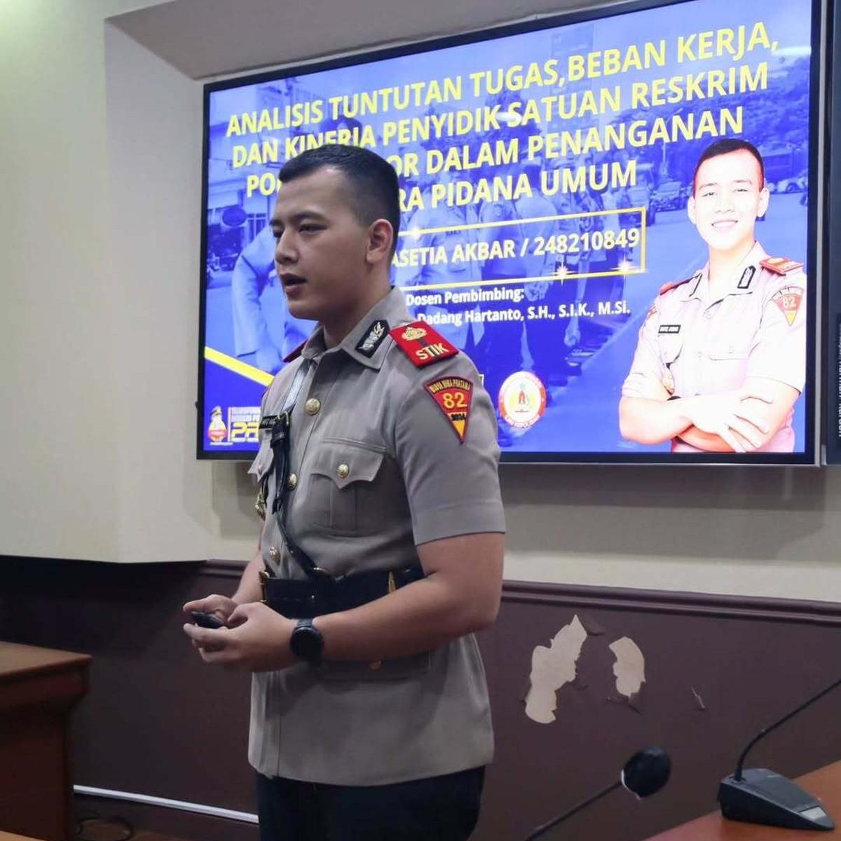Bahagianya Perwira Polisi Putra Eks Kasau Resmi Bergelar S.I.K, Sebut Paling Sakral Padahal Pernah Kuliah di Luar Negeri