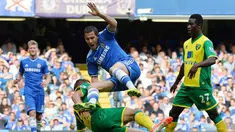 Meski sukses mendominasi pertandingan, tuan rumah Chelsea yang yang sedang menjaga asa untuk menjadi juara, kesulitan untuk membongkar baris