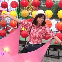 Puasa tak membuat Annisa Rahma mengurangi kegiatannya, seperti biasa ia tetap ceria meski sedang menahan haus dan lapar.