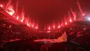 Kembang api terlihat selama Upacara Pembukaan Pan American Games Lima 2019 di Estadio Nacional, Lima, Peru (26/7/2019). Pan American Games XVIII diadakan dari 26 Juli hingga 11 Agustus 2019. (AP Photo/Fernando Llano)