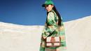 <p>Kim Se-jeong bintang drakor yang tengah jadi sorotan menjadi incaran brand fashion ternama. [Foto: Longchamp]</p>
