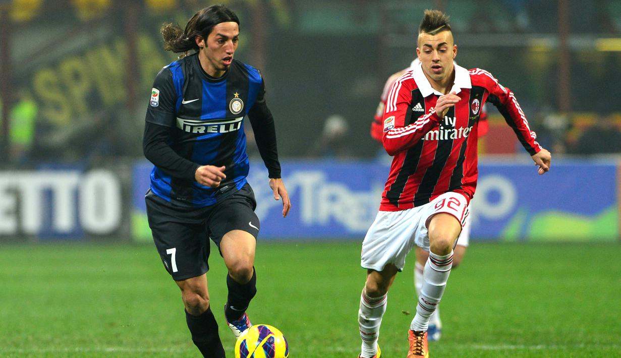 3. Ezequiel Schelotto - Bergabung dengan Inter Milan pada Januari 2013,  Schelotto mendapat nomor punggung 7 dan berposisi sebagai bek kanan. Ia tak menunjukkan pernampilan yang istimewa dan dilepas ke Sassuolo pada musim panas 2013. (AFP/Giuseppe Cacace)