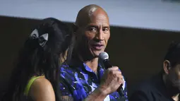 Dwayne Johnson alias The Rock menghadiri Comic Con di San Diego, pada 23 Juli 2022 lalu. (Foto: Richard Shotwell/Invision/AP)