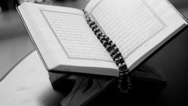 Membaca Al Quran