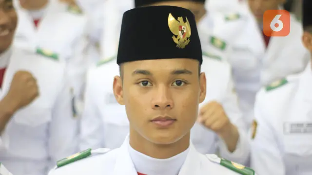 Paskibraka, Paskibraka 2020, Paskibraka 2019, HUT ke-75 RI, HUT RI ke-75, Paskibraka Nasional 2019, Muhammad Adzan, Sylvia Kartika Putri