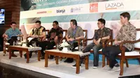 Andreas Diantoro, President Director Microsoft Indonesia; Hendrik Tio, CEO Bhinneka.com; Aulia Marinto, CEO Blanja.com; Lay Ridwan Gautama, Head of Trade Partnership Blibli.com; Chul Lim, Head of Marketing JD.ID; Duri Granziol, Co-CEO Lazada Indonesia