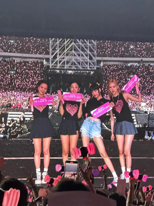 BLACKPINK