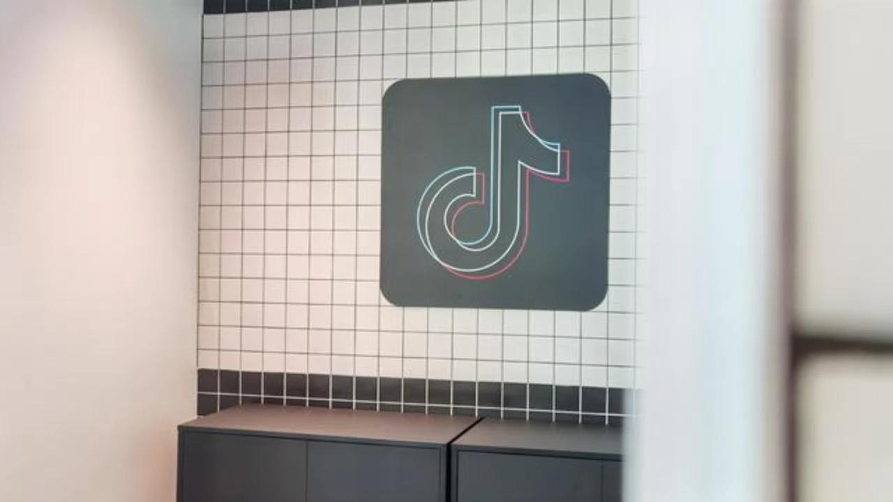 Sedang Asyik Live Tiktok, Remaja di OKI Tewas Tertembak Pistol Rakitan Teman
