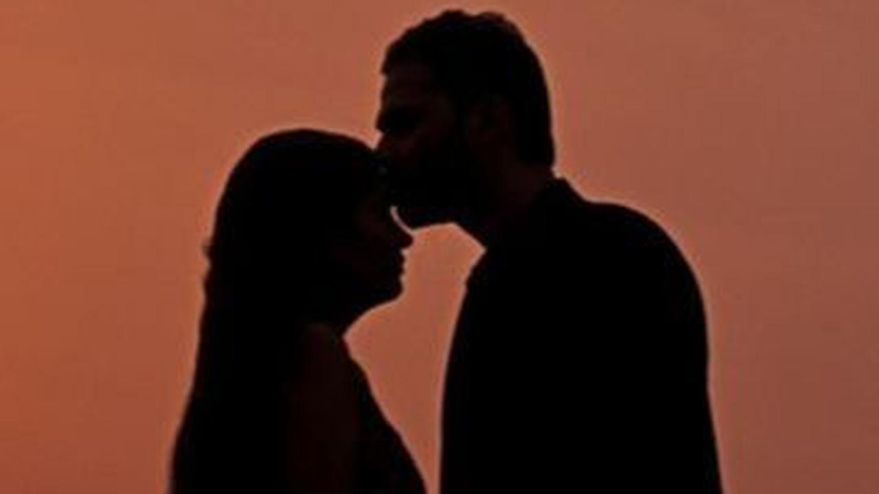 Gombalan Bahasa Inggris Lucu & Romantis