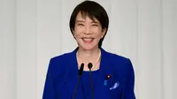 Sanae Takaichi, pemimpin baru Partai Demokrat Liberal (LDP) Jepang, menghadiri konferensi pers setelah pemilihan presiden LDP di Tokyo, Sabtu (4/10/2025). (Dok. Yuichi Yamazaki/Pool Photo via AP)
&nbsp;