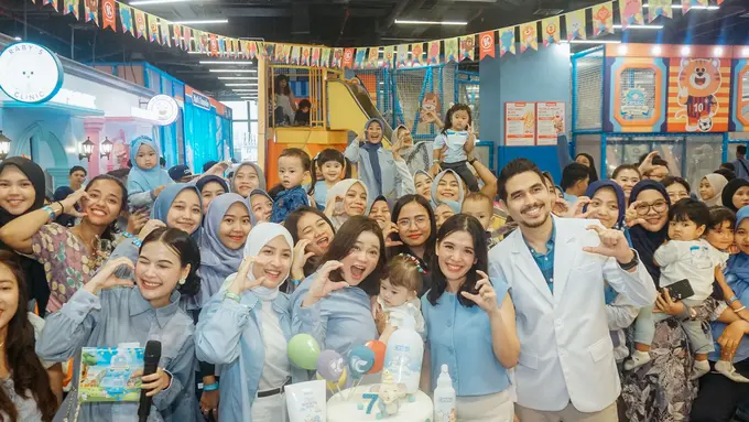 Era conscious parenting menjadi cara baru orang tua muda dalam memilih produk