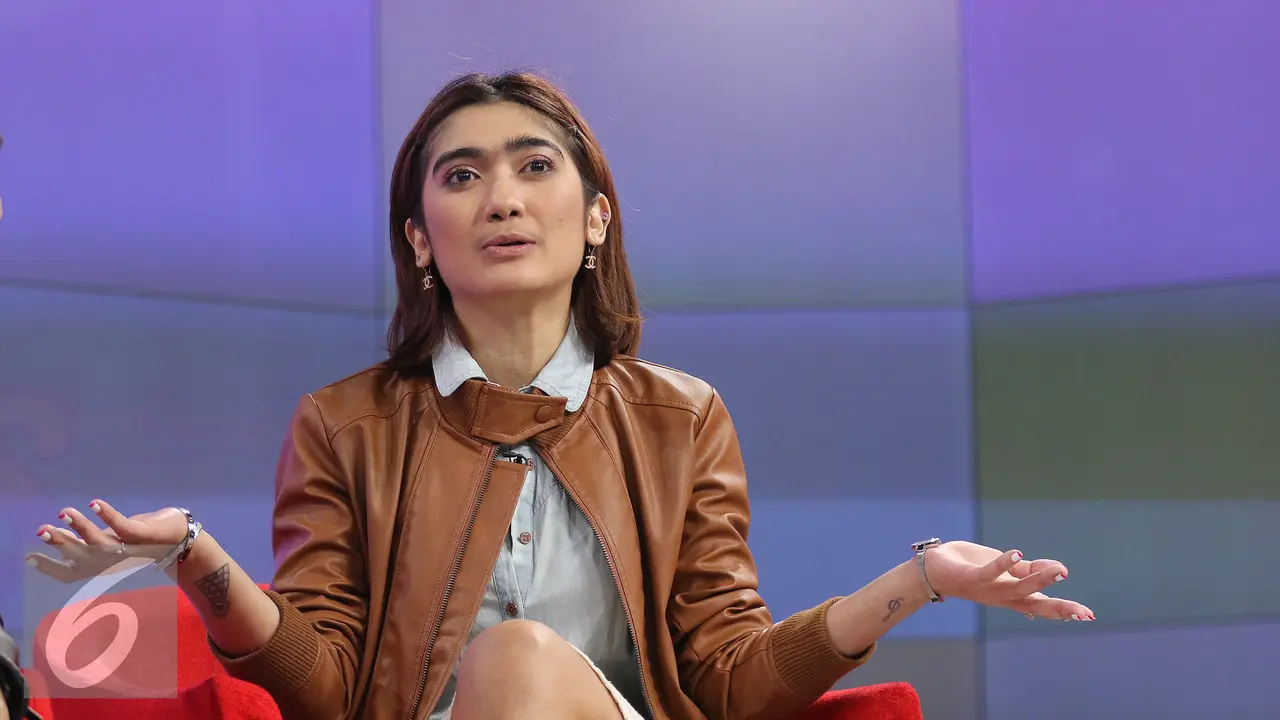 20160428- Revi Mariska di acara Dear Haters-Jakarta- Herman Zakaria