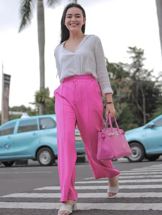 Amanda Manopo (Instagram/amandamanopo)