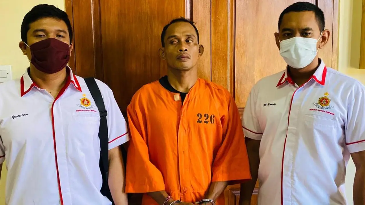 Simpan Foto Mantan Suami, Perempuan Ini Bonyok Digebuki Pacar