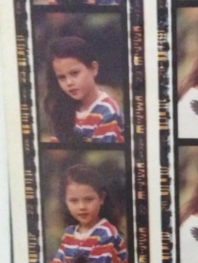 6 Potret Masa Kecil Jennifer Dunn, Mirip Chantal Anaknya yang Beranjak Remaja