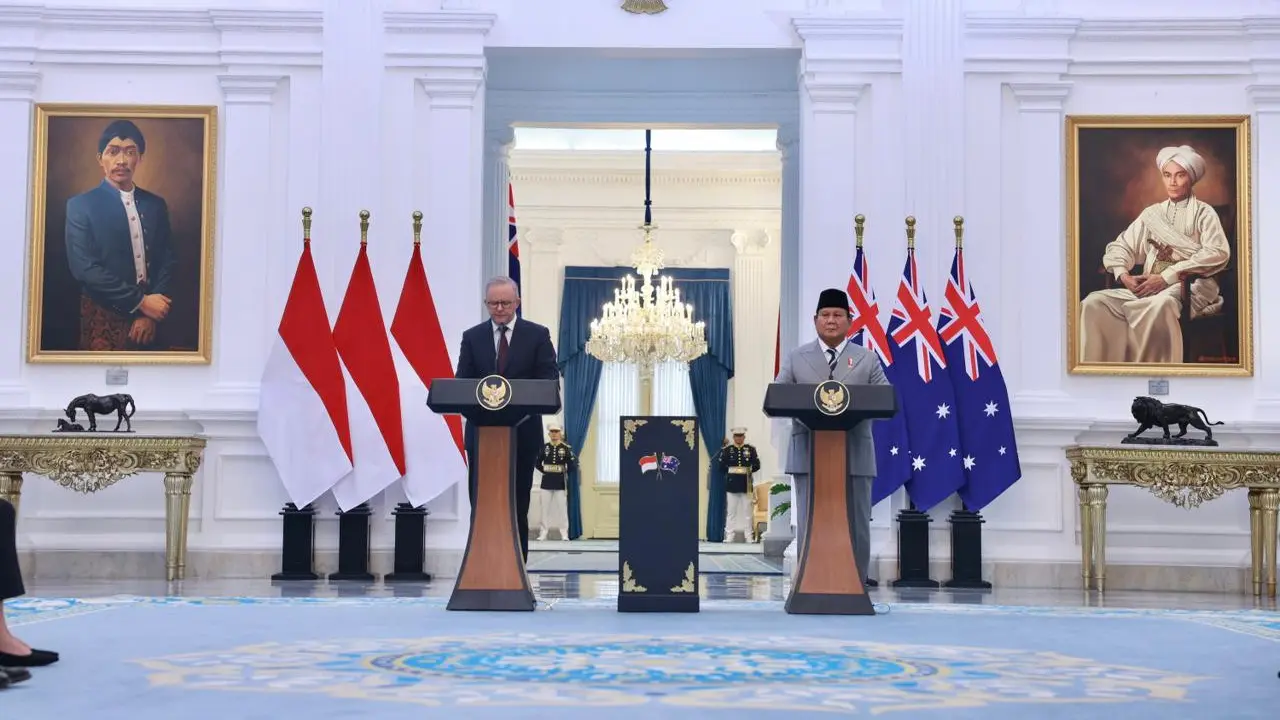 Presiden Prabowo Subianto menjajaki penguatan kerja sama di berbagai bidang bersama Perdana Menteri Australia Anthony Albanese di Istana Merdeka, Jakarta, Jumat (6/2/2025).