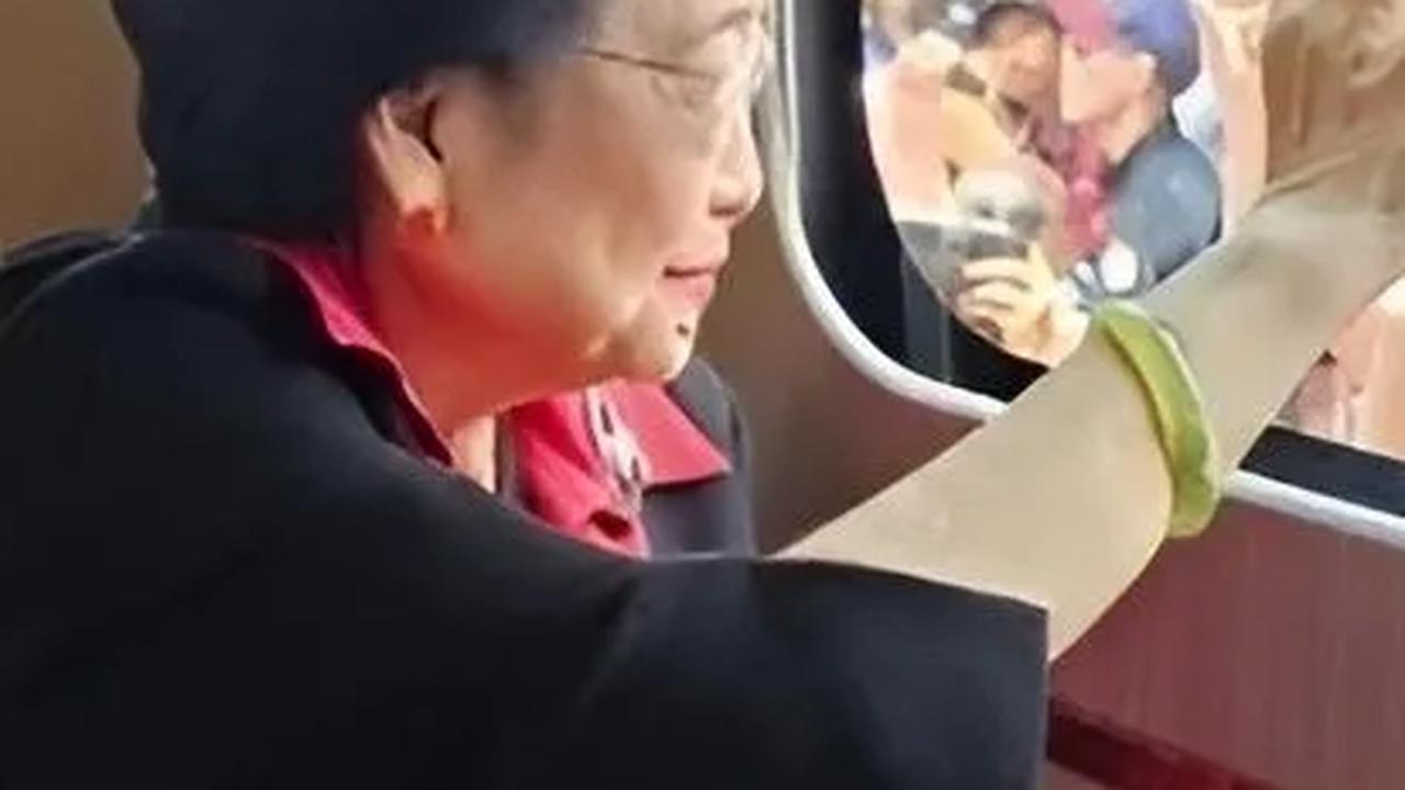 Beredar Hoaks Megawati Minum Obat Nyamuk Jika PDIP Kalah, Begini Faktanya