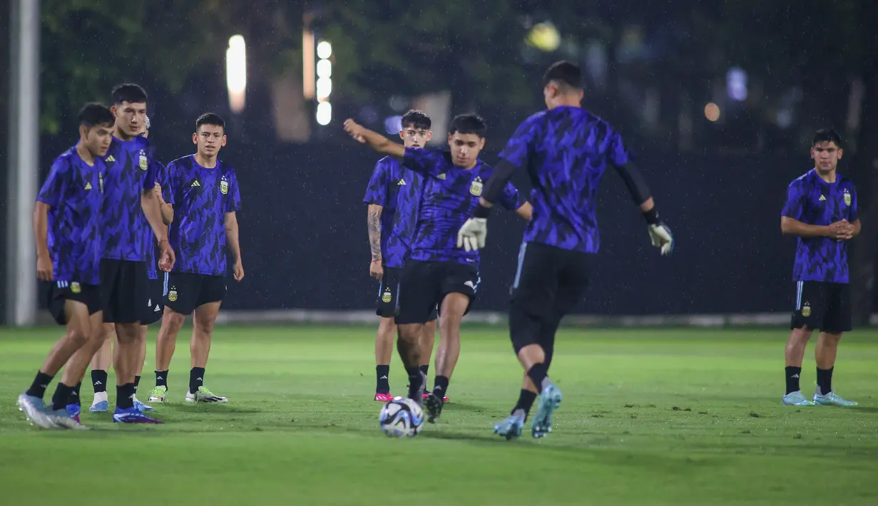 Duel panas Argentina kontra Polandia akan berlangsung di Jakarta International Stadium (JIS), sore ini, Jumat (17/11). (Doc. LOC WCU17/BRY)