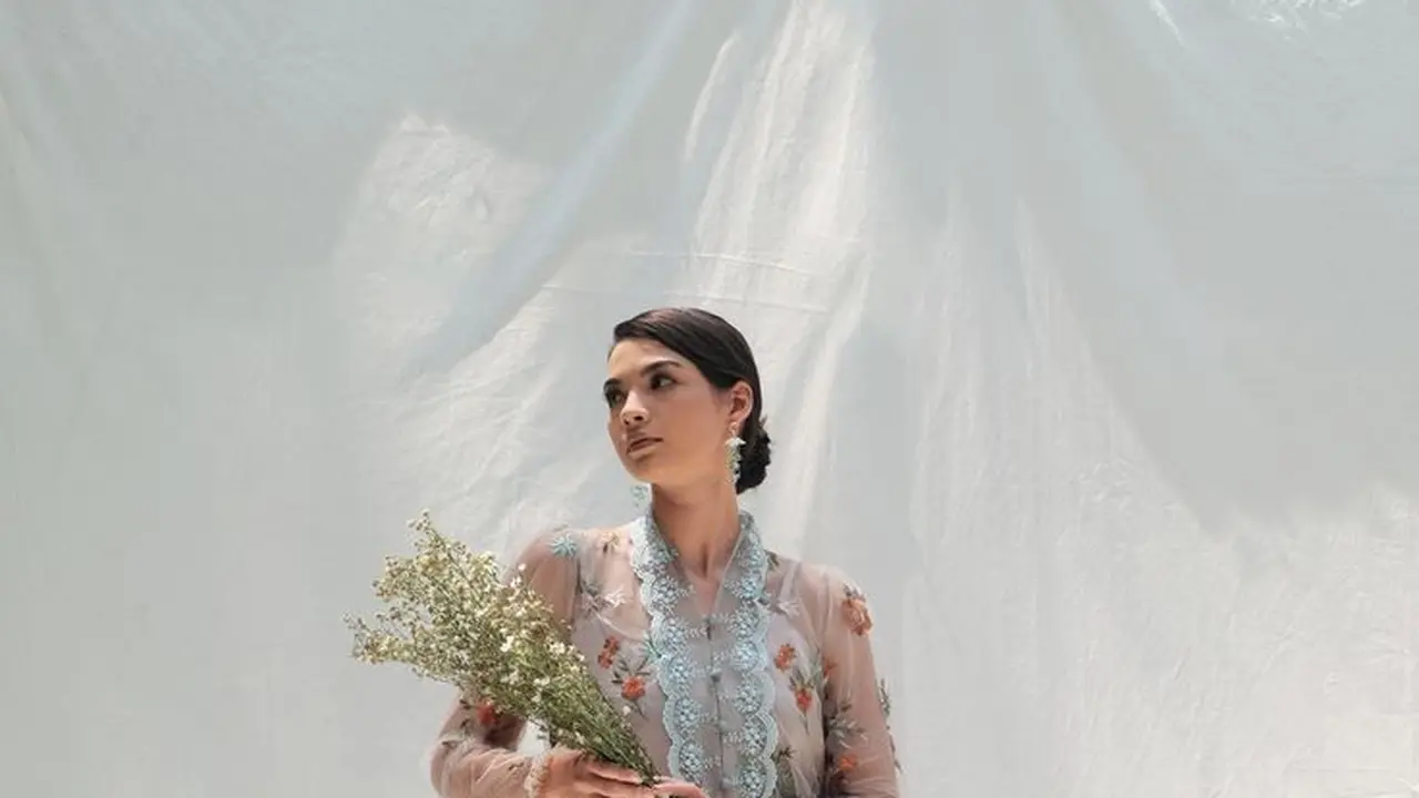 Cara untuk Memilih Kebaya Brokat