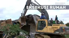 Kalah dalam persidangan puluhan rumah di kelurahan Bedeng, Kendari, Sulawesi Tenggara Dieksekusi. Pelaksanaan Eksekusi Diwarnai Tangis pemilik rumah.