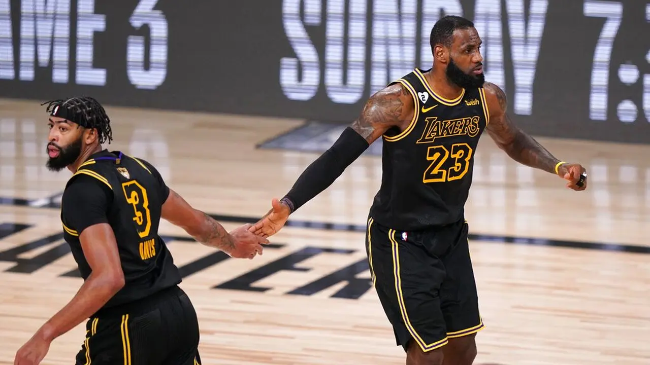 LA Lakers Vs Miami Heat