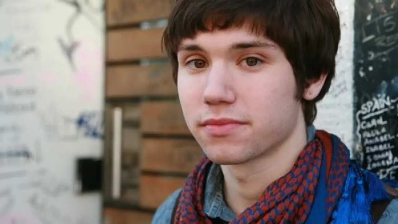 Kisah Ryan Ross yang Diamuk Fans One Direction