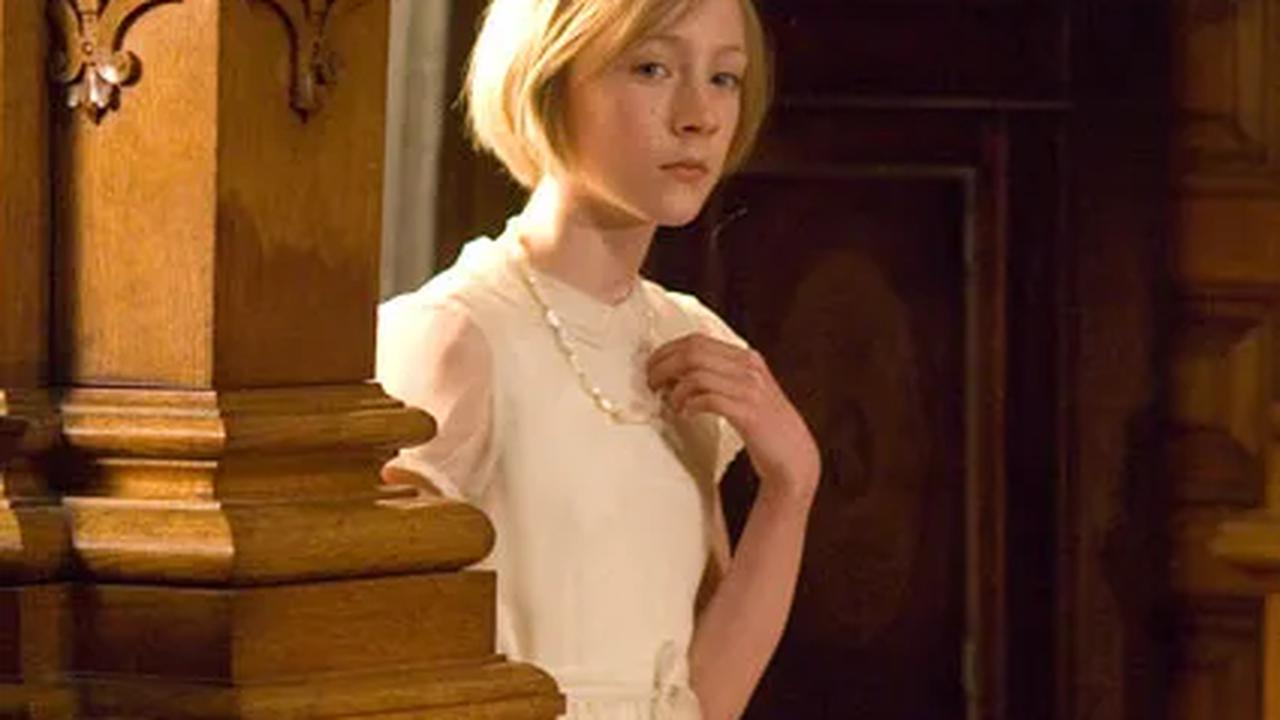 Brioni dalam THE ATONEMENT(sumber: atthelighthouse.wordpress.com)