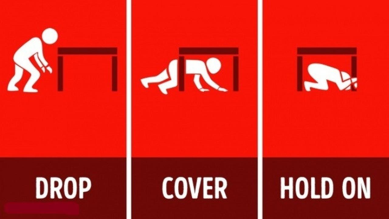 tips selamatkan diri saat gempa (brightside.me)
